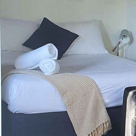Batemans Bay Holiday Park & Hostel מראה חיצוני תמונה