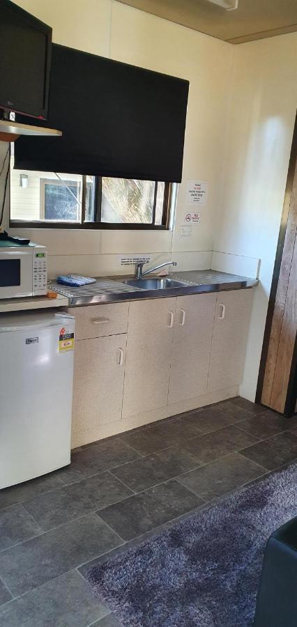 Batemans Bay Holiday Park & Hostel מראה חיצוני תמונה
