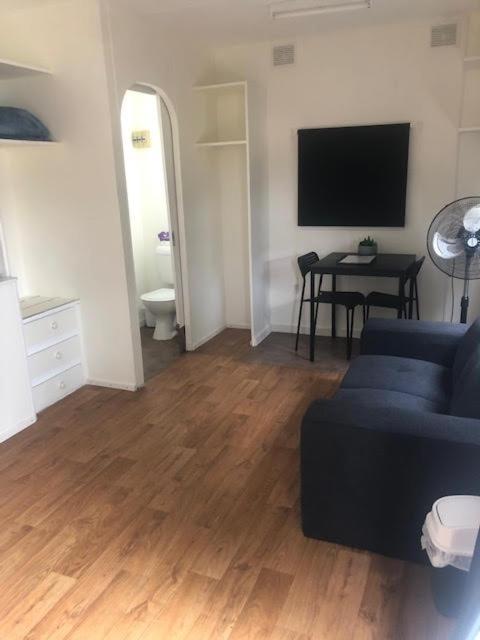 Batemans Bay Holiday Park & Hostel מראה חיצוני תמונה