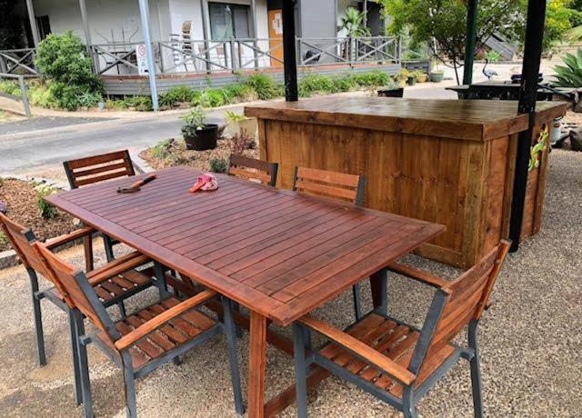 Batemans Bay Holiday Park & Hostel מראה חיצוני תמונה
