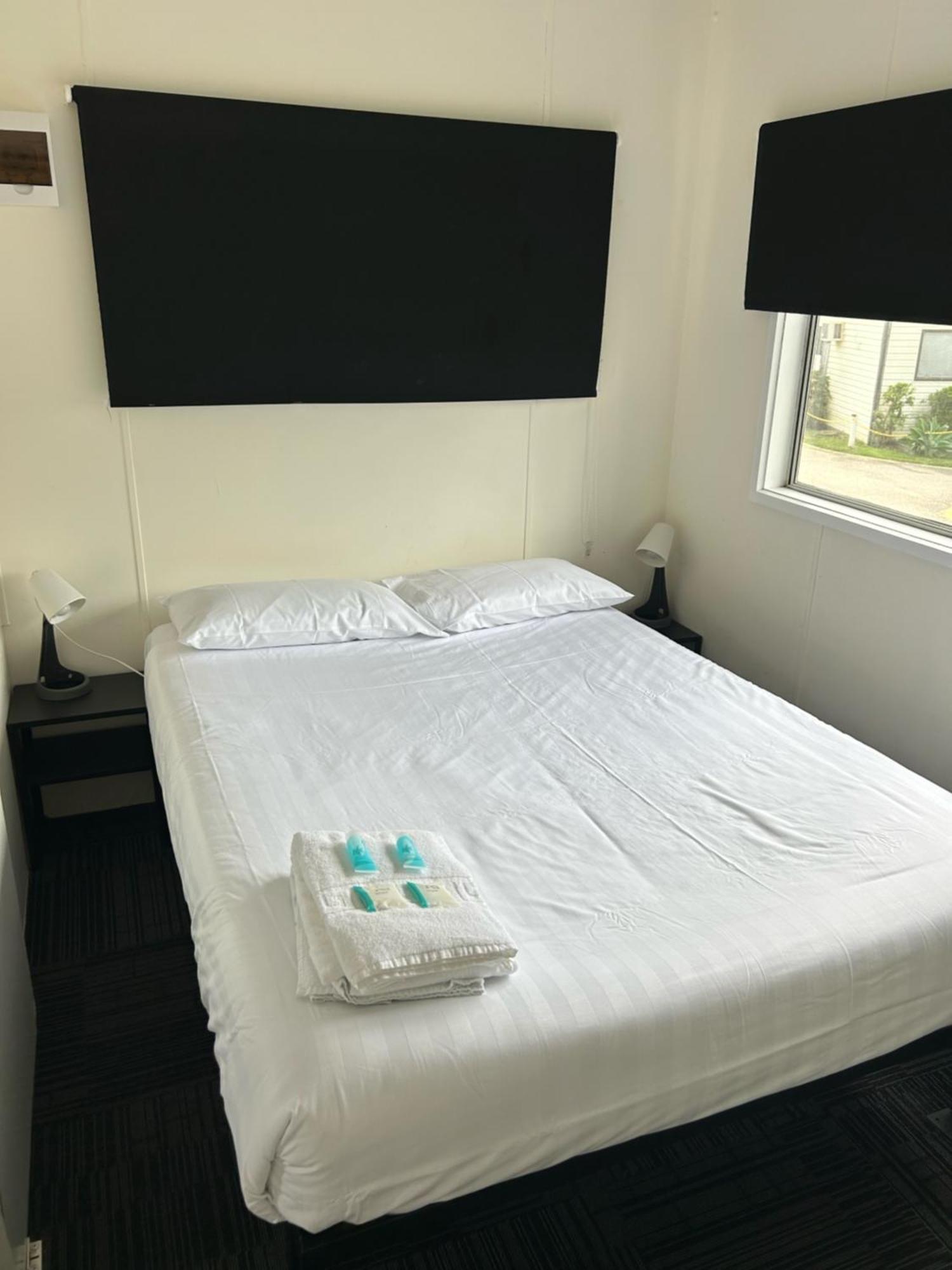 Batemans Bay Holiday Park & Hostel מראה חיצוני תמונה