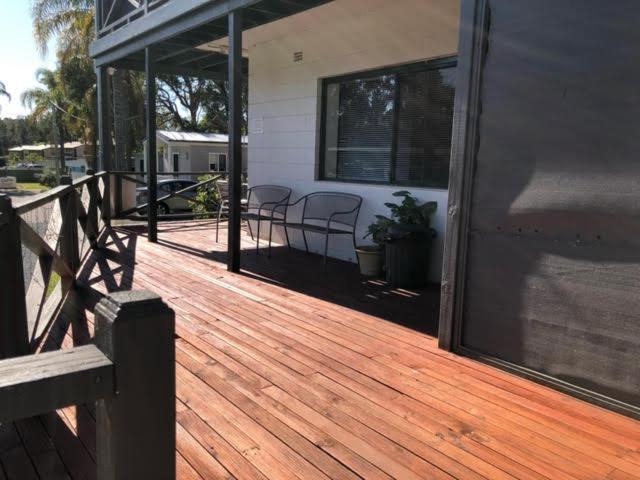 Batemans Bay Holiday Park & Hostel מראה חיצוני תמונה